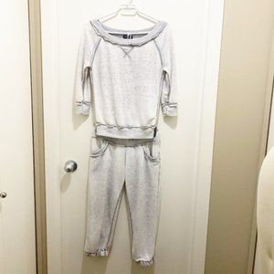 Bebe Sport Raw Edge Light Grey Sweatshirt Capri Sweatpants XS/S - PANTS ONLY